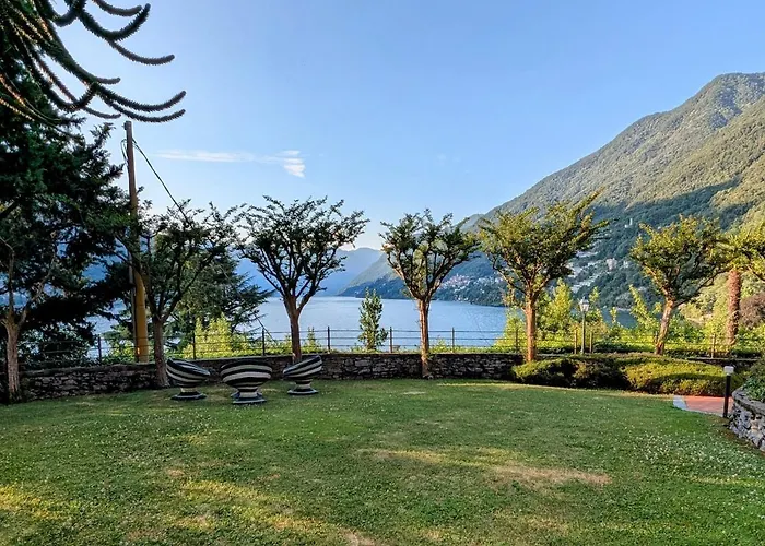 Апартаменты A Window On The Pognana Lario