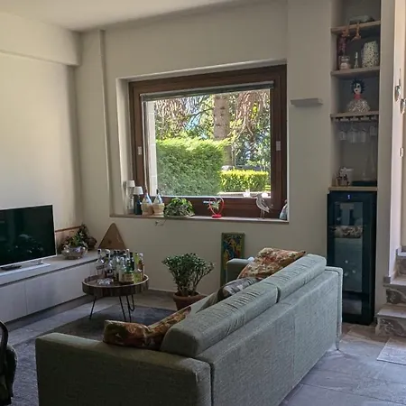 Apartment A Window On The