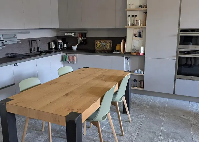 Apartment A Window On The